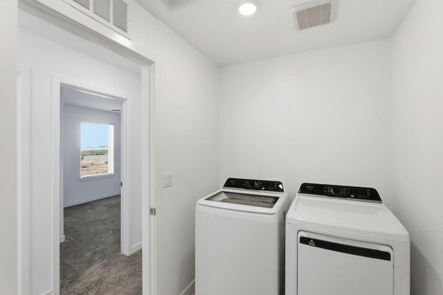 3631 Miraleste Way, Sacramento, CA 95835