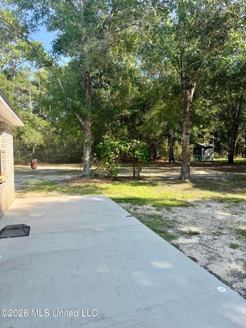 1333 Oak Street, Ocean Springs, MS 39564