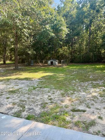 1333 Oak Street, Ocean Springs, MS 39564