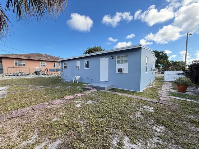 381 NW 16th St 381, Pompano Beach, FL 33060