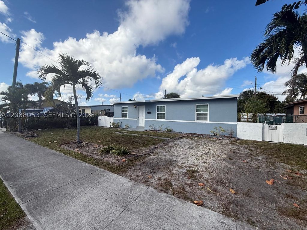 381 NW 16th St 381, Pompano Beach, FL 33060