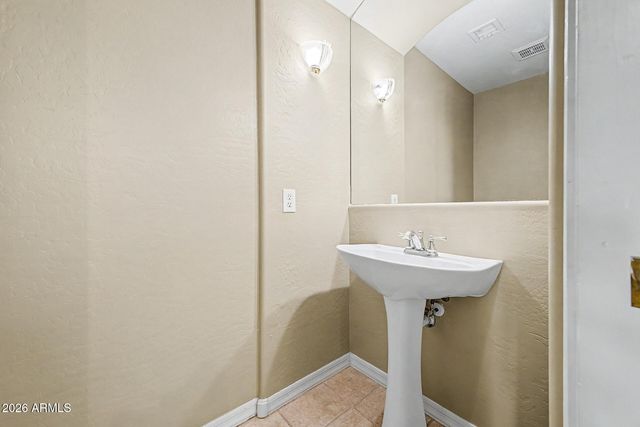7046 W ROSE GARDEN Lane, Glendale, AZ 85308