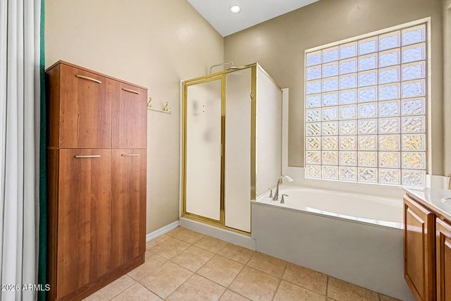 7046 W ROSE GARDEN Lane, Glendale, AZ 85308