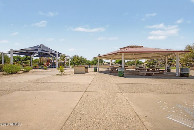 7046 W ROSE GARDEN Lane, Glendale, AZ 85308