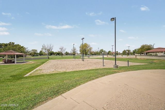 7046 W ROSE GARDEN Lane, Glendale, AZ 85308