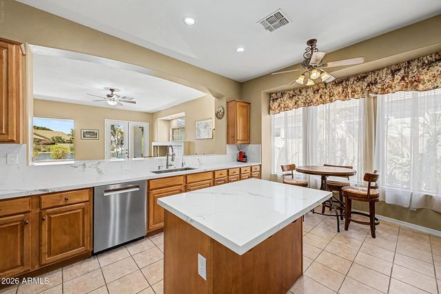 7046 W ROSE GARDEN Lane, Glendale, AZ 85308