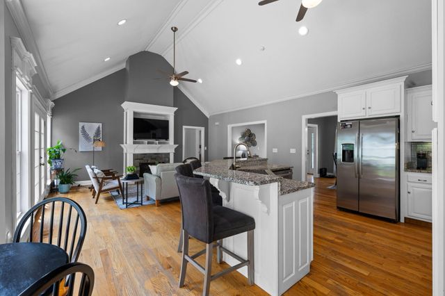 409 Olivia Lane, Soddy Daisy, TN 37379