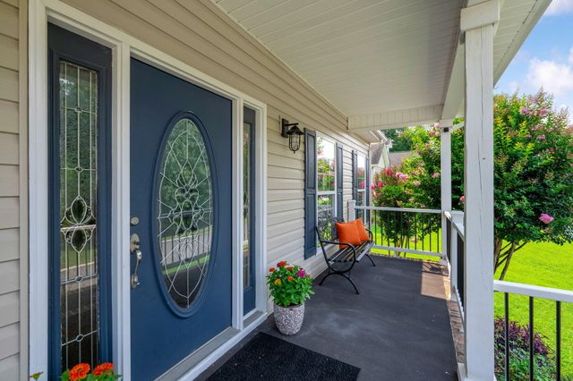 409 Olivia Lane, Soddy Daisy, TN 37379