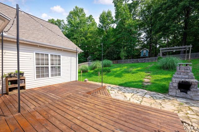 409 Olivia Lane, Soddy Daisy, TN 37379