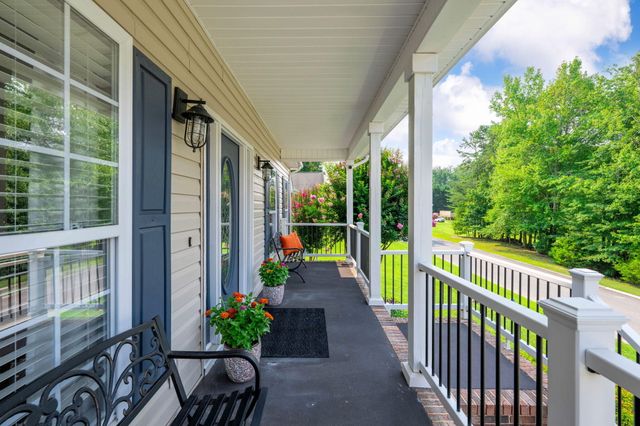 409 Olivia Lane, Soddy Daisy, TN 37379