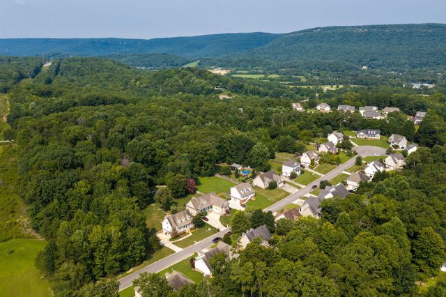 409 Olivia Lane, Soddy Daisy, TN 37379