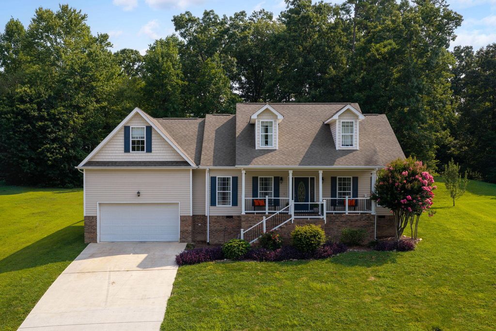 409 Olivia Lane, Soddy Daisy, TN 37379