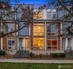 9201 Linden Avenue N #D, Seattle, WA 98103