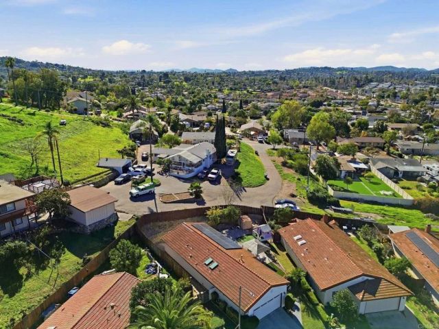 141 Belfast, Escondido, CA 92027