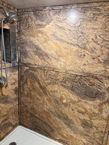 504 Ave E, Levelland, TX 79336