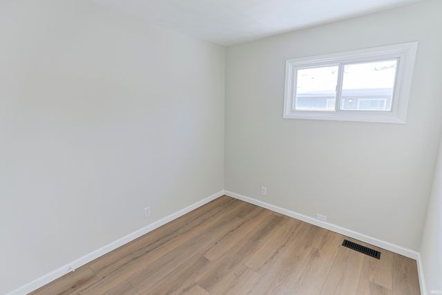 1132 Manchester Drive, South Bend, IN 46615