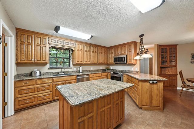 6707 US 287 Highway, Arlington, TX 76001