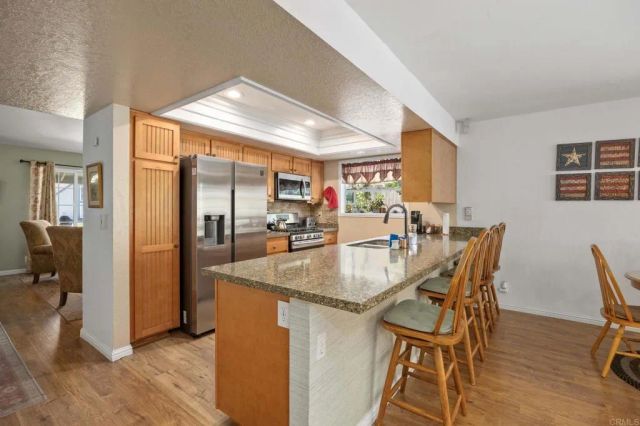 407 Dorsey Way, Vista, CA 92083