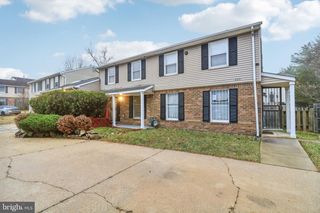 8849 EAST GRV, Upper Marlboro, MD 20774
