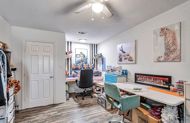 14751 N Western Avenue, Gardendale, TX 79758