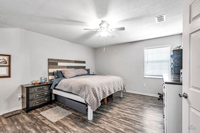 14751 N Western Avenue, Gardendale, TX 79758