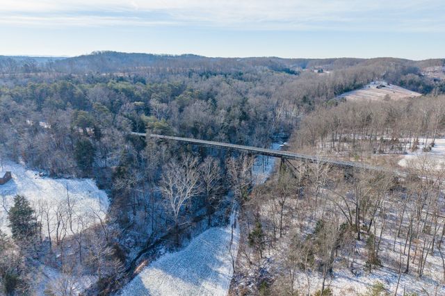 1237 Burton Williams Road, Irvine, KY 40336