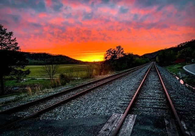 1237 Burton Williams Road, Irvine, KY 40336