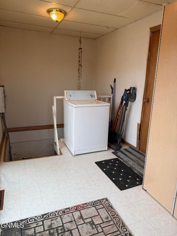 112 C Street N, Richardton, ND 58652 photo 15