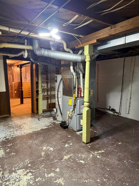 112 C Street N, Richardton, ND 58652 photo 19