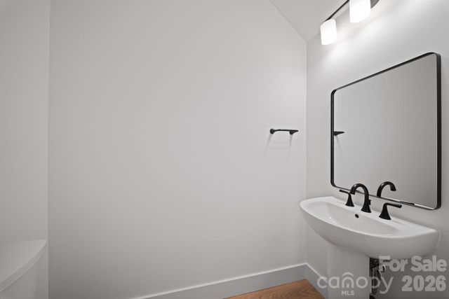 128 Collin Place, Asheville, NC 28804