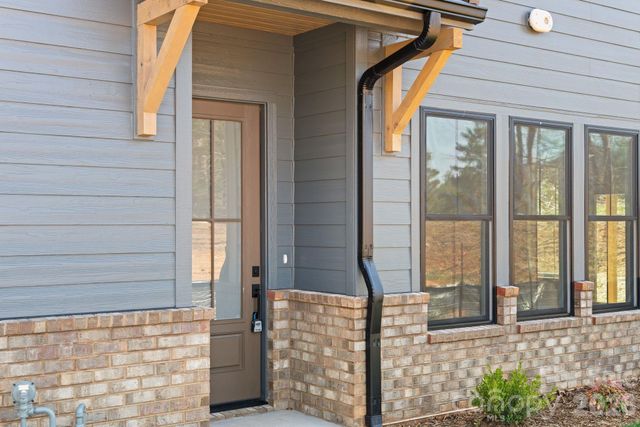 128 Collin Place, Asheville, NC 28804