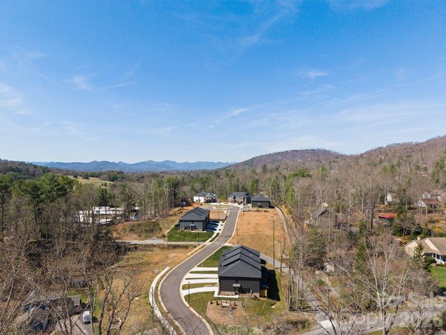 128 Collin Place, Asheville, NC 28804