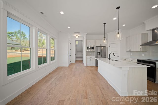 128 Collin Place, Asheville, NC 28804