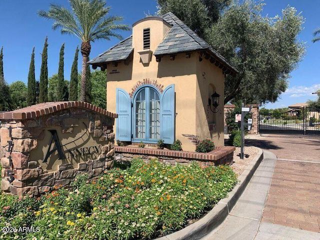 6931 E INGRAM Circle, Mesa, AZ 85207