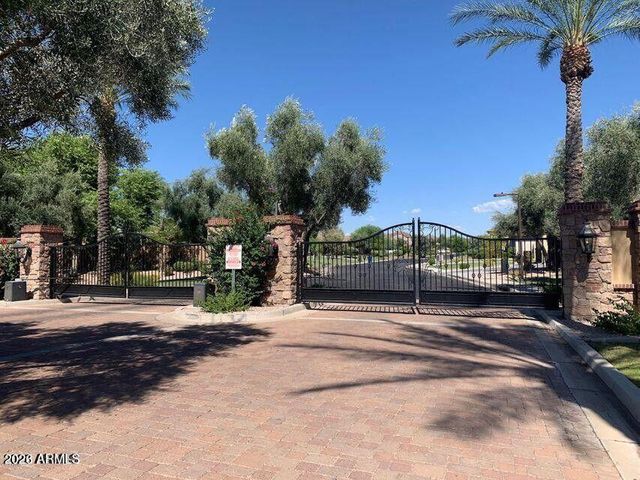 6931 E INGRAM Circle, Mesa, AZ 85207