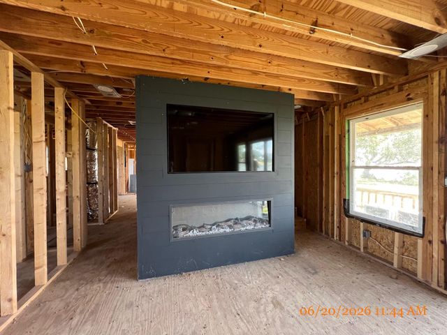 1715 Buckwheat DR, Tow, TX 78672