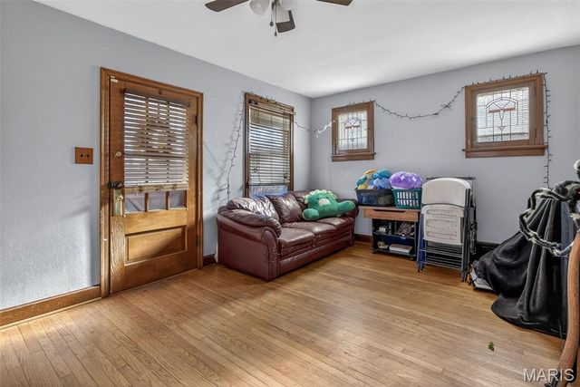 5015 Gerritt Avenue, St Louis, MO 63116