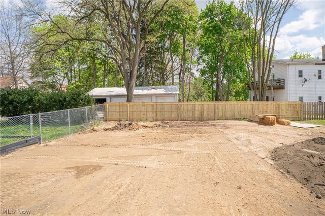 227 Madison Street, Ravenna, OH 44266