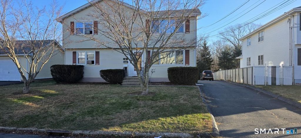 14 Santo Court 1st Floor, New Britain, CT 06053