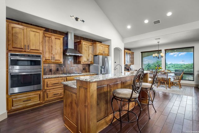 1032 Oak Turn, New Braunfels, TX 78132