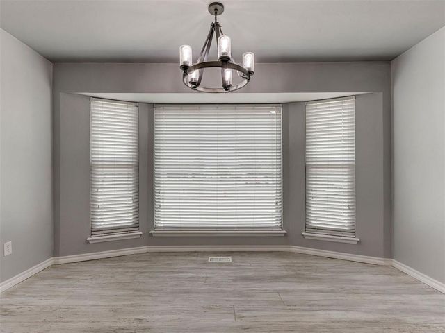9724 Kent Drive, Midwest City, OK 73130