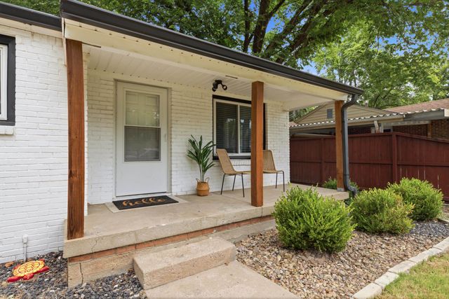 1208 E Luther St, Wichita, KS 67216
