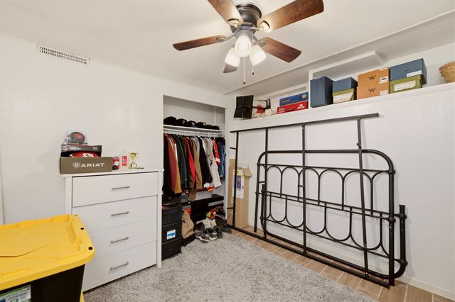 1208 E Luther St, Wichita, KS 67216