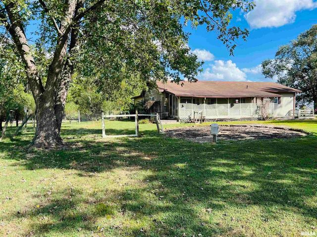 295 Country Acres Road, Eldorado, IL 62930