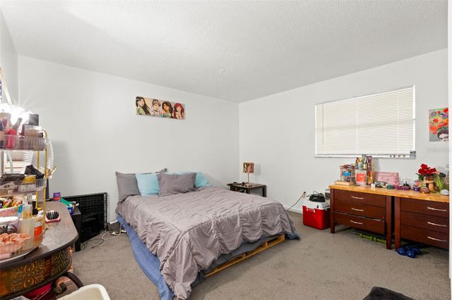 747 HERITAGE LANE, Largo, FL 33770