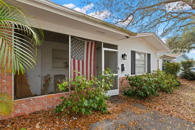 747 HERITAGE LANE, Largo, FL 33770