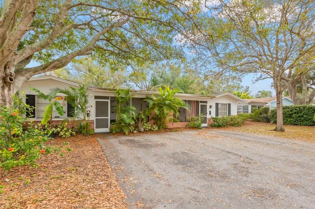 747 HERITAGE LANE, Largo, FL 33770