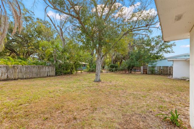 747 HERITAGE LANE, Largo, FL 33770