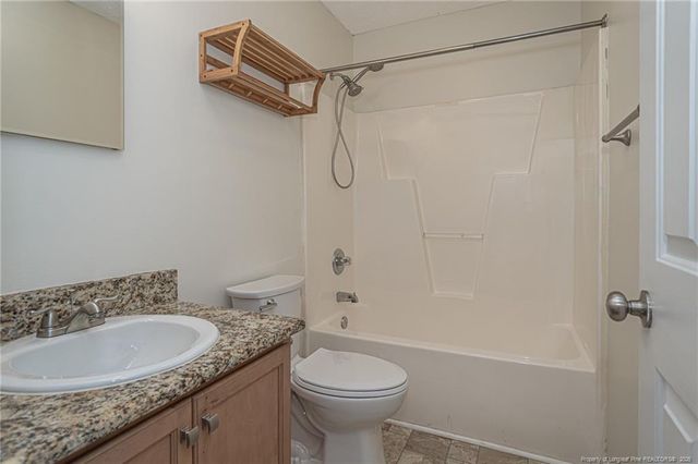2356 Saltwood Road, Fayetteville, NC 28306