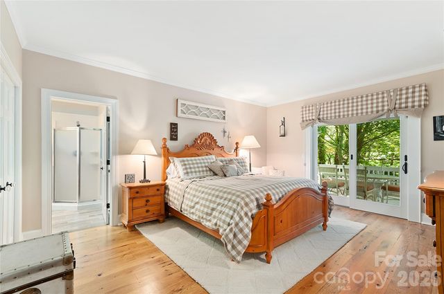 304 Brunswick Drive, Waynesville, NC 28786